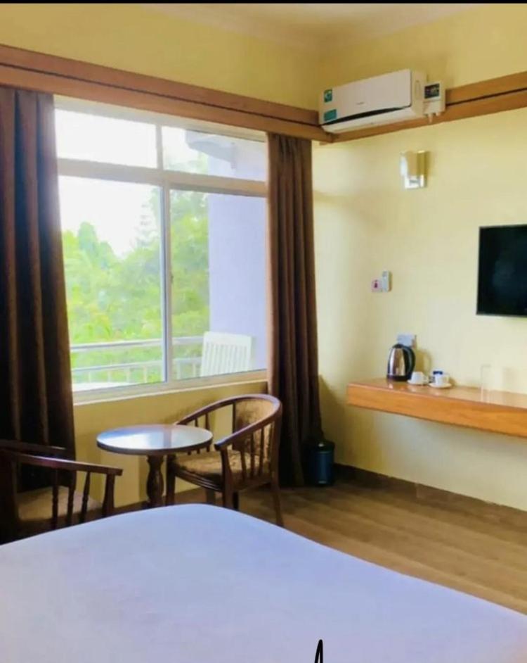 Royal Village Hotel Dodoma Bagian luar foto